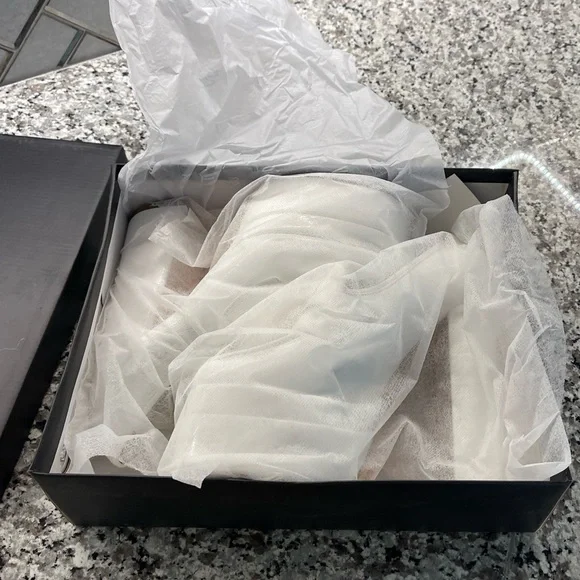 White Platform High Heel Loafers 🤍 - Picture 6 of 7